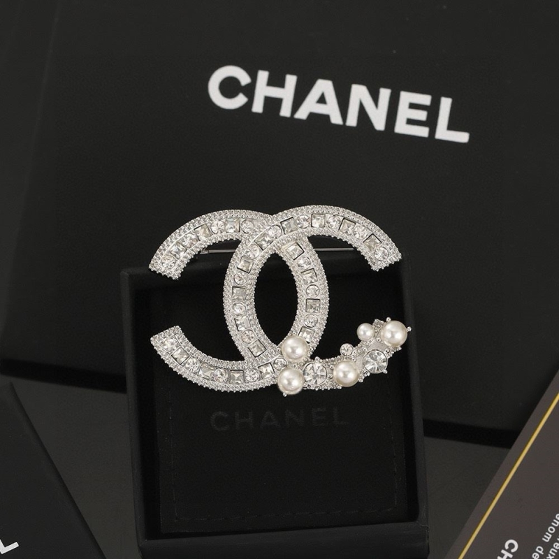 Ch*el brooches